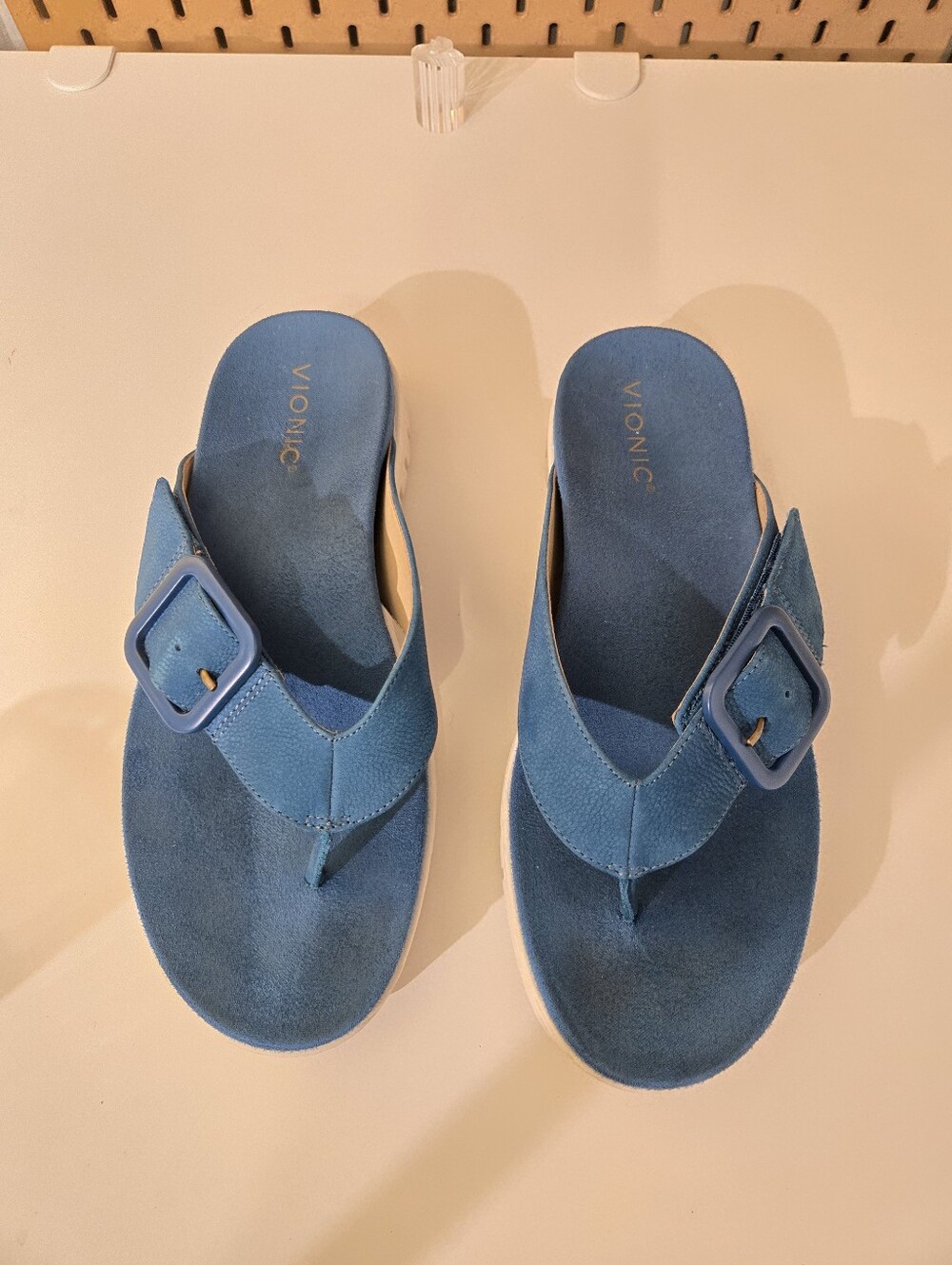 Vionic Women's 9 Flip Flop Blue Sandals Uptown Marin Easy Open Straps